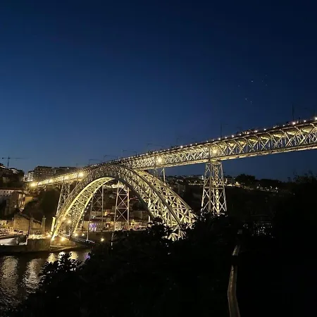 Superb Balcony Over Porto Center & River