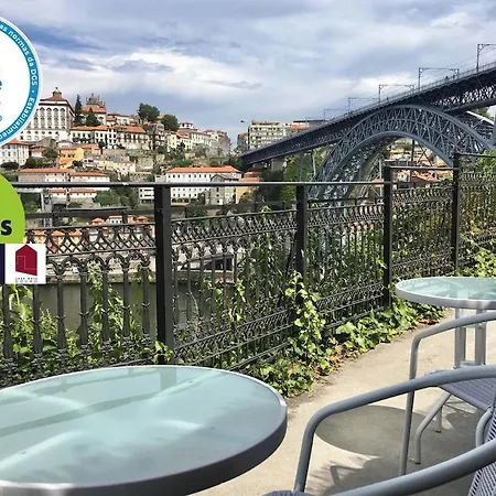 Superb Balcony Over Porto Center & River Сasa de vacaciones Vila Nova de Gaia